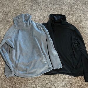 Under Armour cowl neck Sweatshirts - Gray & Dark Gray (Lot of 2)